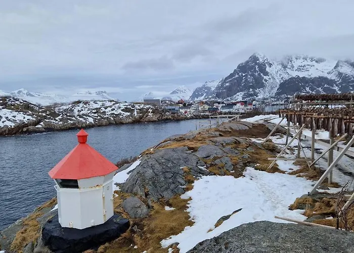 Appartement I Banhammaren Med Balkong Henningsvær